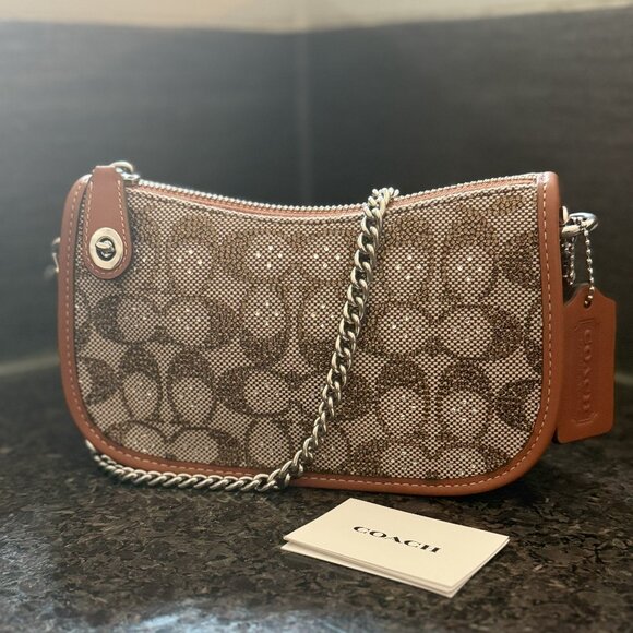 Coach Swinger 20 Crystal Signature Jacquard Bag – Like New, Worn 3x - Picture 1 of 4